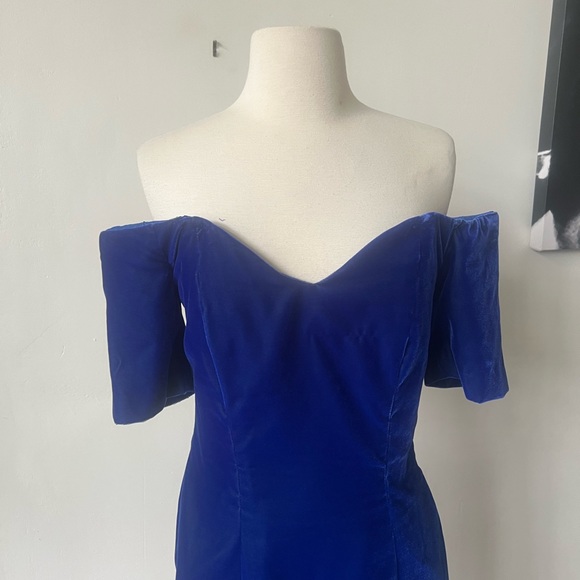 Vintage Off the Shoulder Blue Velvet Mini Dress 1990’s Velvet Dress - Picture 3 of 7